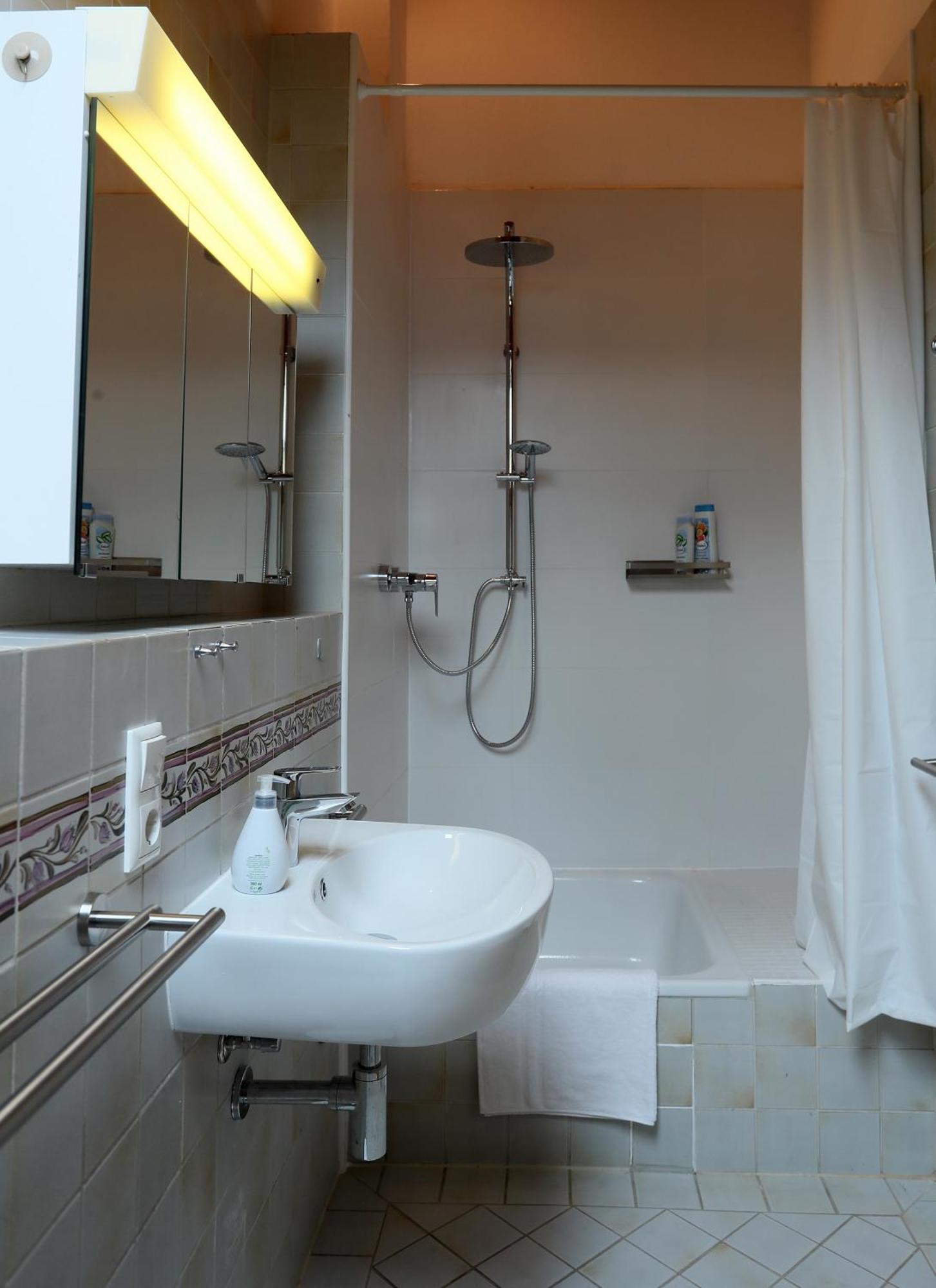 Unique Luxury Villa 22 Min To Munich 290M2 Pool Sauna ガウティンク エクステリア 写真